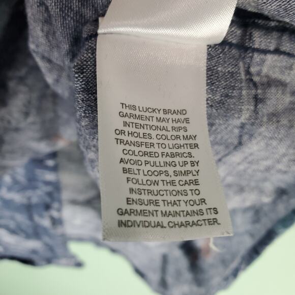Lucky Brand Men's Surfing Short Sleeve San Gabriel Chambray Print Shirt Size XXL - Picture 7 of 8